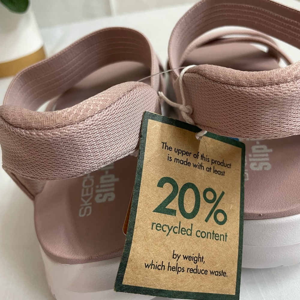 SKECHERS Women’s Sandals Slip-ins Hands Free soft pink Size 8 - Picture 6 of 12